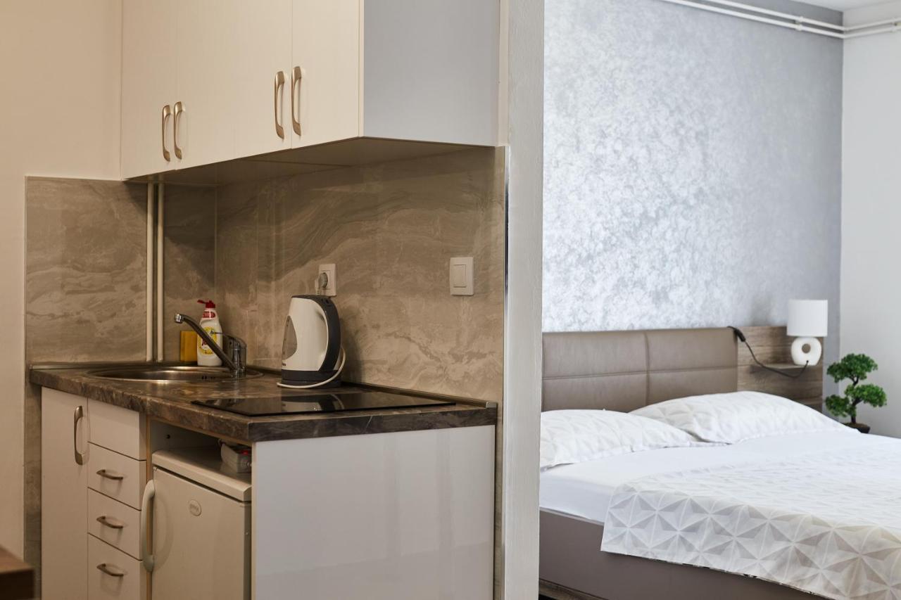Apartment DK Malinska Buitenkant foto