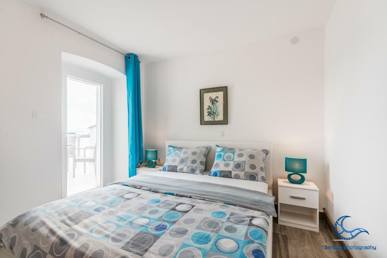 Apartment DK Malinska Buitenkant foto