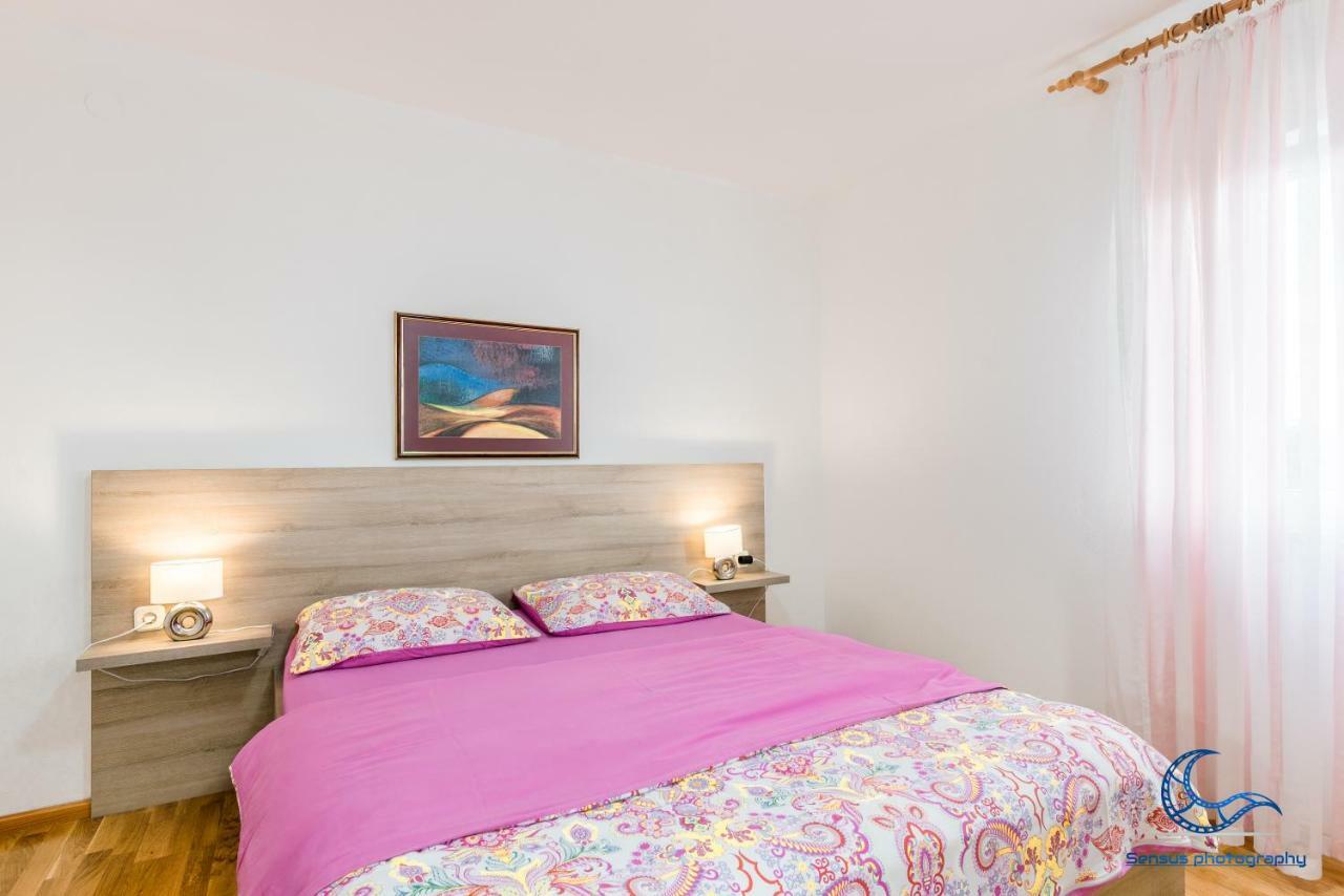 Apartment DK Malinska Buitenkant foto