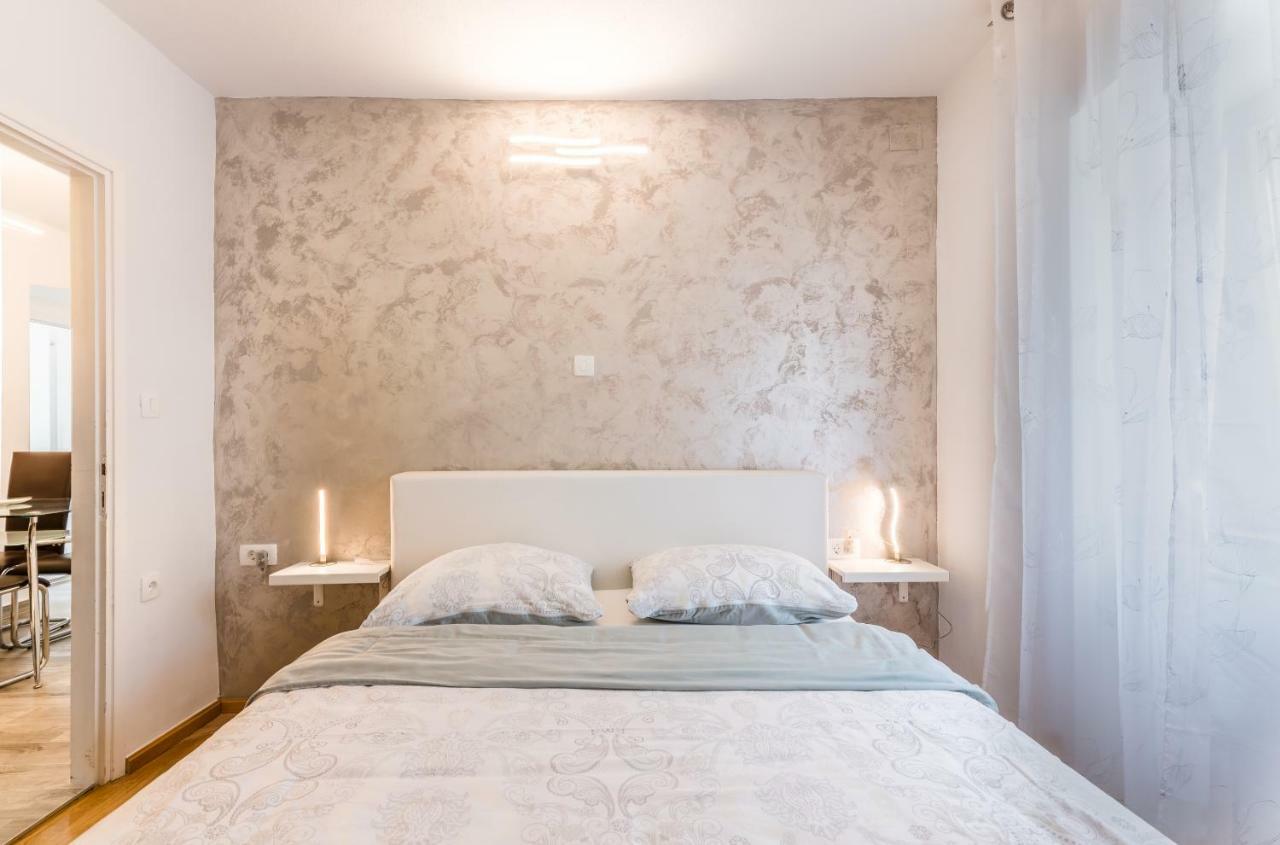 Apartment DK Malinska Buitenkant foto